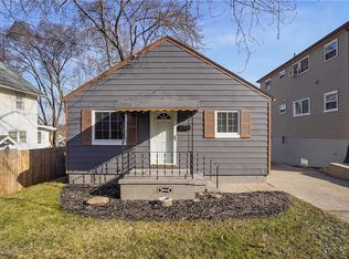 335 Washington Ave, Barberton, OH 44203
