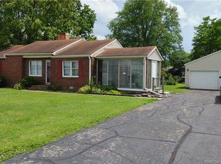 221 E Cynthiana Ave, Hanover, IN 47243