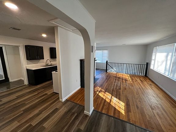 3rd image of 1301-1303 W Broadway #1301