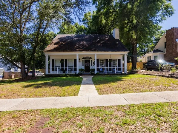 6113 Scenic West Dr, Mobile, AL 36693