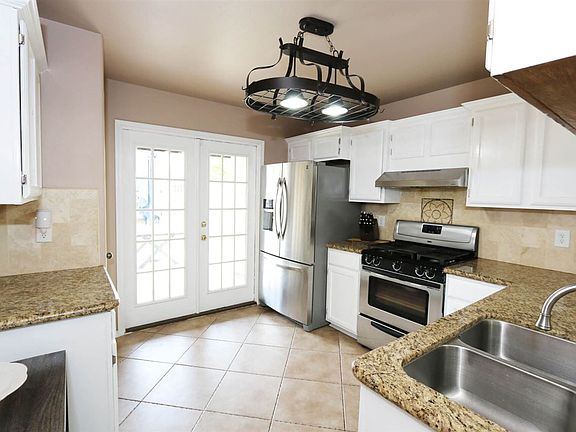 4th image of 2906 Anejo Dr