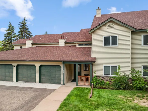 450 Etna St APT 201, Saint Paul, MN 55106