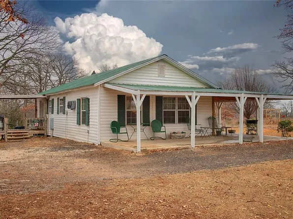 9797 156th St, Lexington, OK 73051