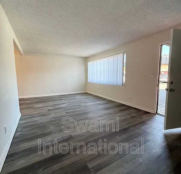 13612-24 1/2 Doty Ave — Photo 17