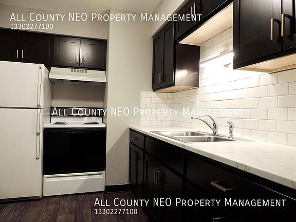 4th image of 737 Center Ave APT 1
