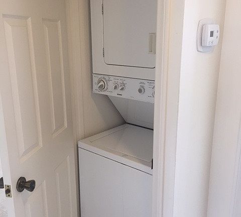 4th image of 3273 Royal Oaks Dr APT 1
