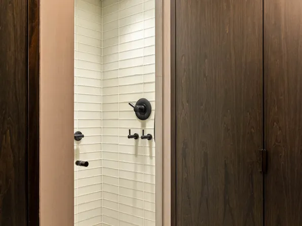 30 West 15th Street image 20 of 24