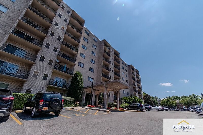1st image of 12001 Old Columbia Pike APT 517