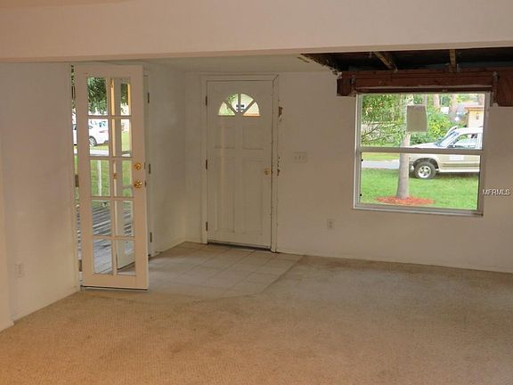 4th image of 2734 Dueby St