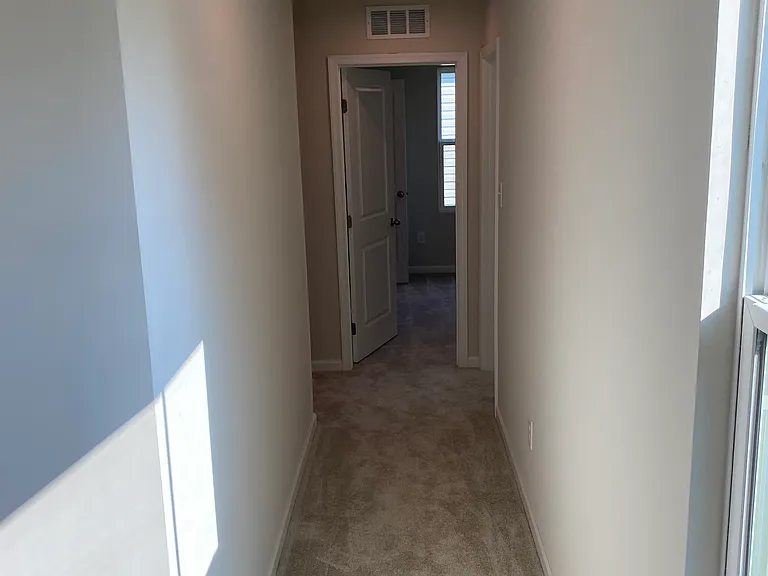 177 Robinia Rd — Photo 6