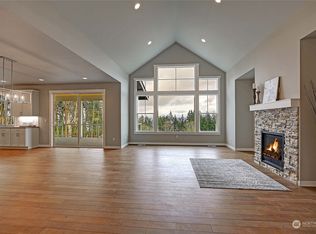 1359 Village Heights Pl, Camano Island, WA