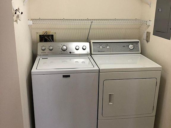 3rd image of 7725 Jewel Ln APT 103