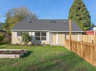 27 SE 146th Ave, Portland, OR 97233