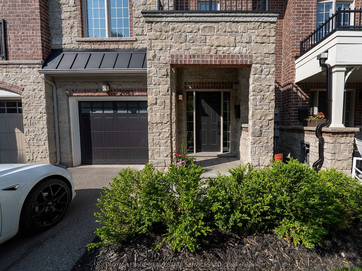 Building Photo - 2083 Grange Dr