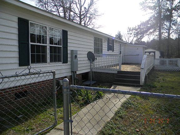 3rd image of 101 Twin Dr