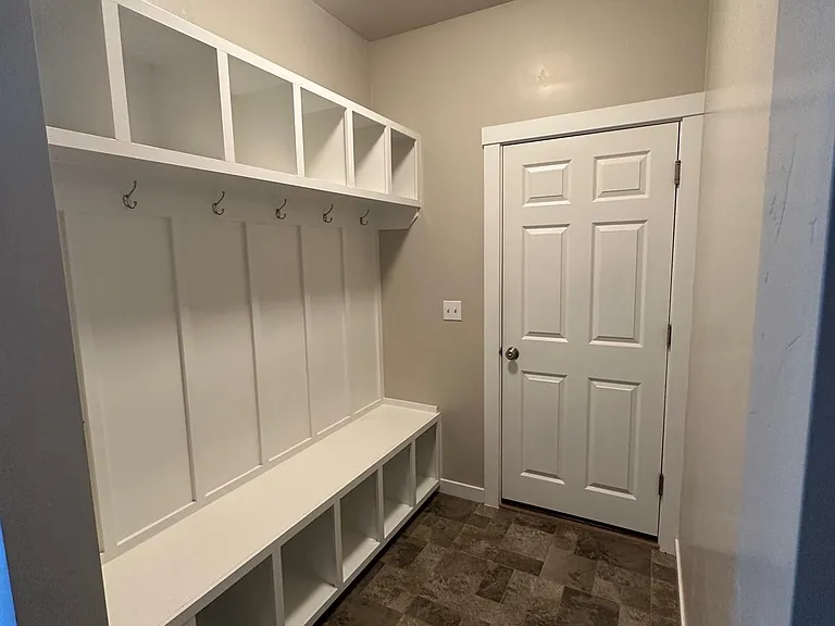 16214 Dietz Way — Photo 16