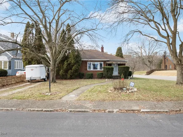 1527 Ridge Rd NW, Canton, OH 44703