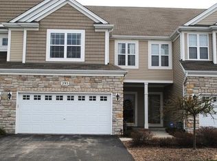 295 Wolverine Dr, Oswego, IL 60543