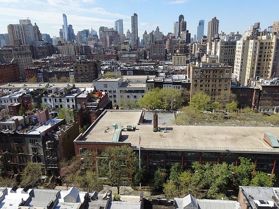 3rd image of 150 W 79th St APT 10C