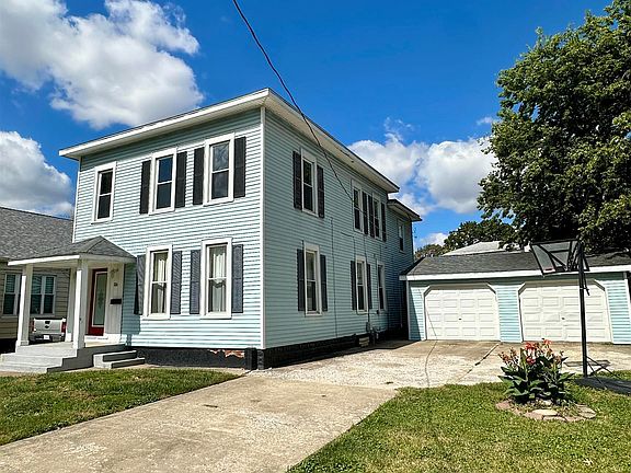 3rd image of 706 W Douglas Ave