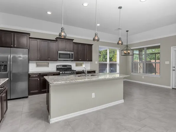 10423 Monicas Crk, Schertz, TX 78154