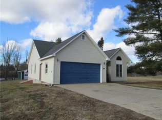 240 Johnstown St, Gouverneur, NY 13642