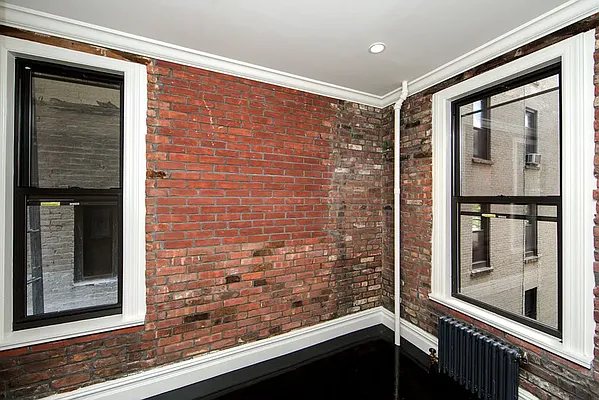 Rented by Avenues Real Estate | media 17