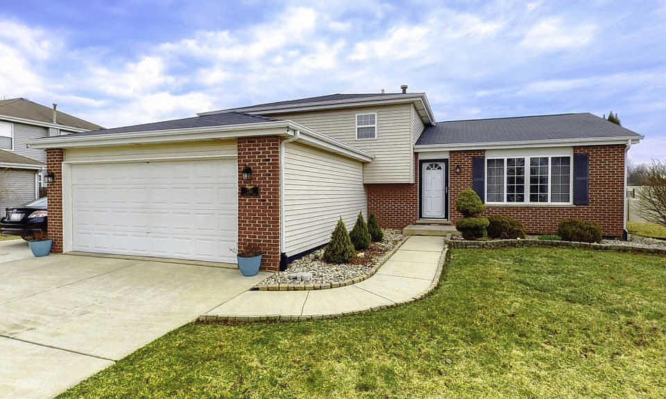 1st image of 253 Hancock Dr