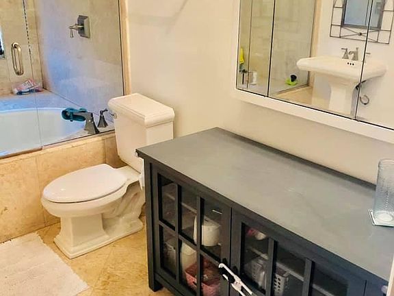 3rd image of 2454 Manzana Way