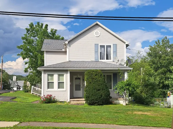 816 W Lackawanna Ave, Olyphant, PA 18447