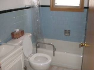 2217 Broadway Ave, Sheboygan, WI 53081