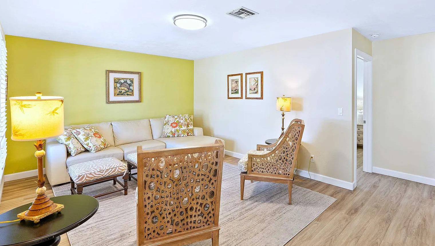 3 bed, 2.0 bath, 1550 sqft, $3,482 — Photo 2
