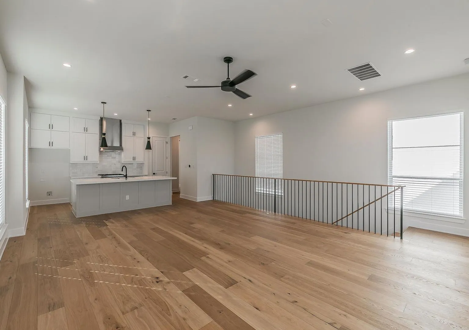 Excellent 3 bedroom 2.5 bath in Arlington — Photo 4