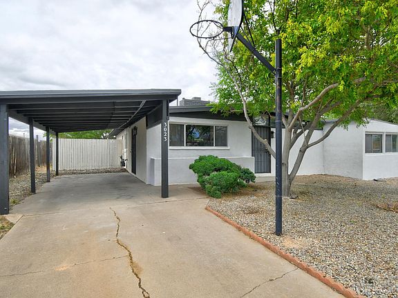 2nd image of 3023 Sierra Dr NE