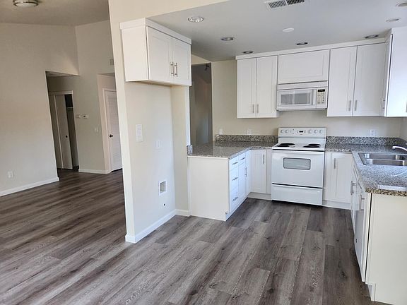 5th image of 8204 Brushcreek Ct