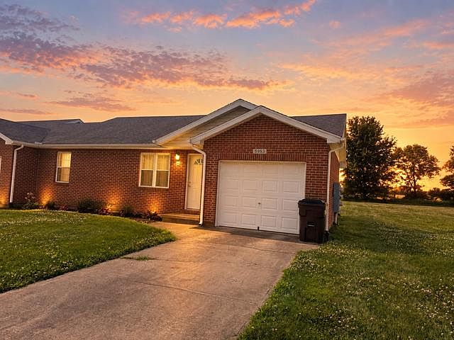 1st image of 5953 Farmers Rd #D