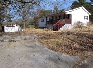 92 Fairview Dr, Cape Fair, MO 65624