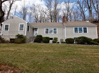 47 Stephenson Ter, Briarcliff, NY 10510