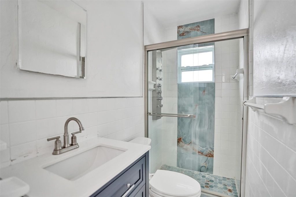306 NE 13th Avenue, photo 5