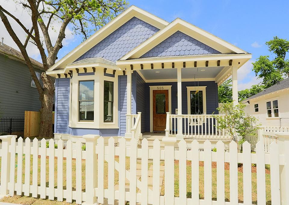 This charming bungalow completely remodeled by P& G Homes in a great location close to major freeway