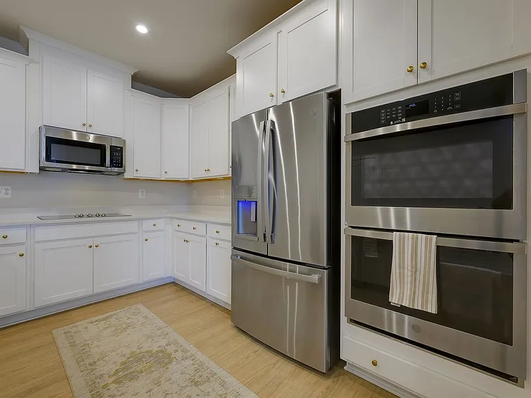 203A Park Central Ter — Photo 6
