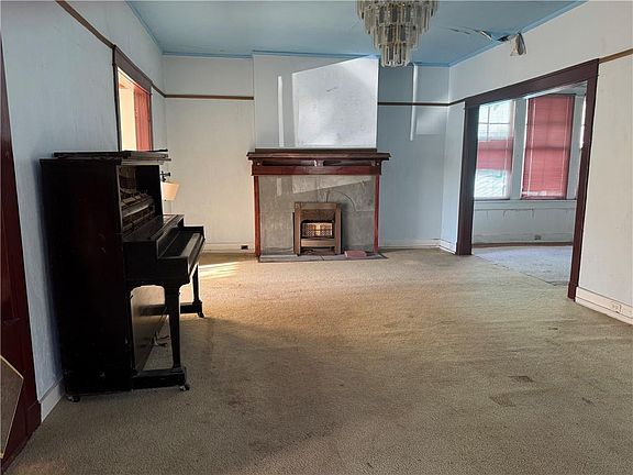 2nd image of 3625 Napoleon Ave