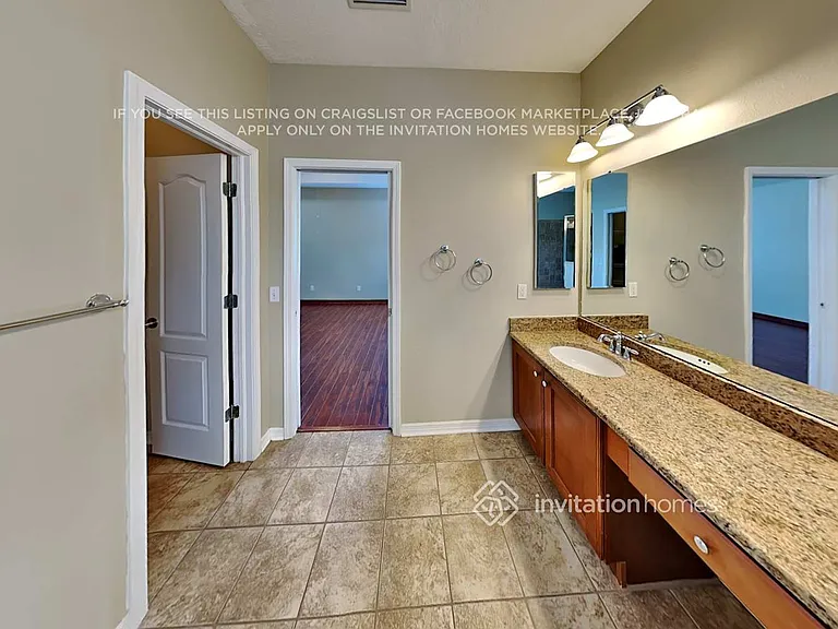 1652 Bonita Bluff Ct — Photo 15