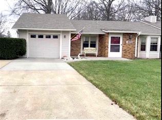 1609 W Stone Blvd, Raymore, MO 64083