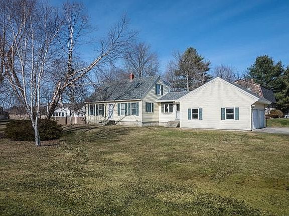 3rd image of 52 Buttonwood Rd