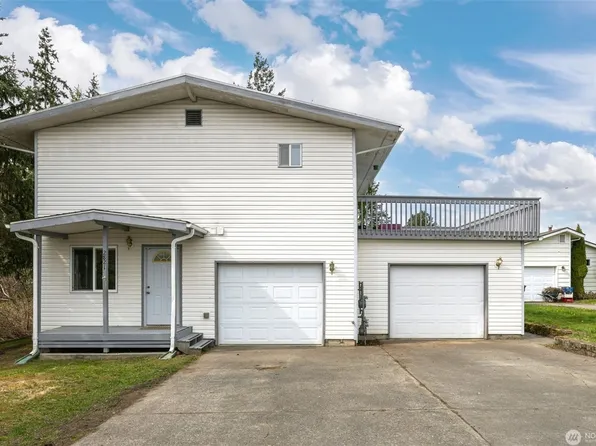 Bly - 2821-2823 Queen St.
