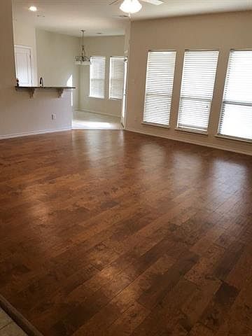 1st image of 4013 Kensington Dr