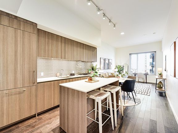 3rd image of 1000 3rd St #4X3