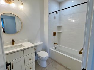 2 Neponset Ave FLOOR 3, Dorchester, MA 02122