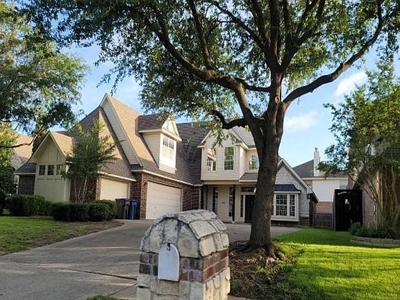2nd image of 609 Green Apple Dr